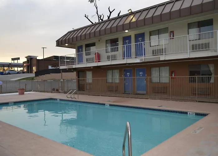 Motel 6-San Antonio, TX - Near Lackland AFB